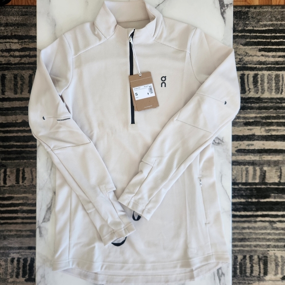 On Running Tops - NWT Womens On Running Climate Thermal Quartet Zip